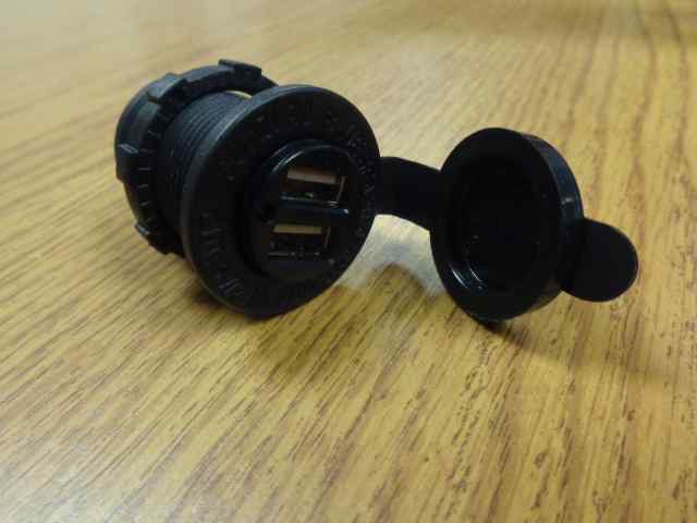 Yamaha Custom USB Charger - Image 3