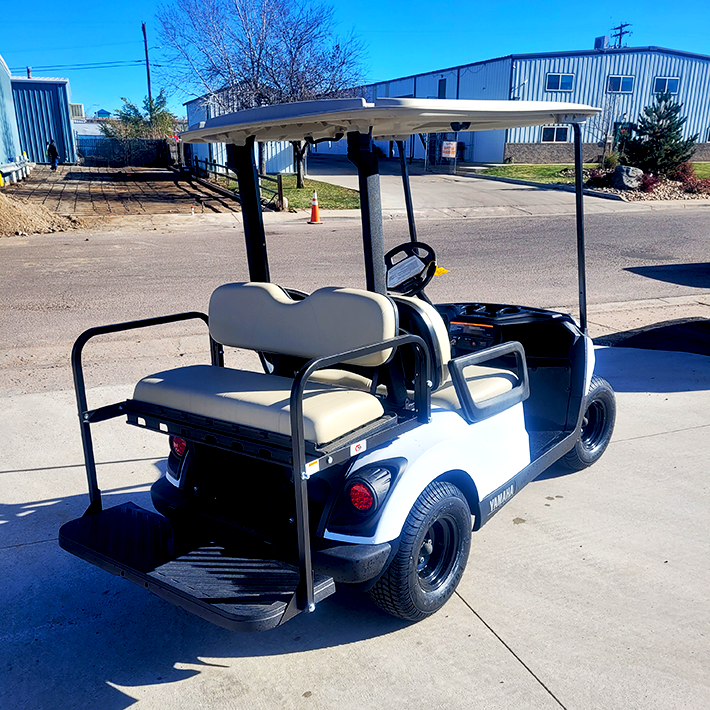 2019 Glacier White Yamaha PTV/ Electric - Image 3